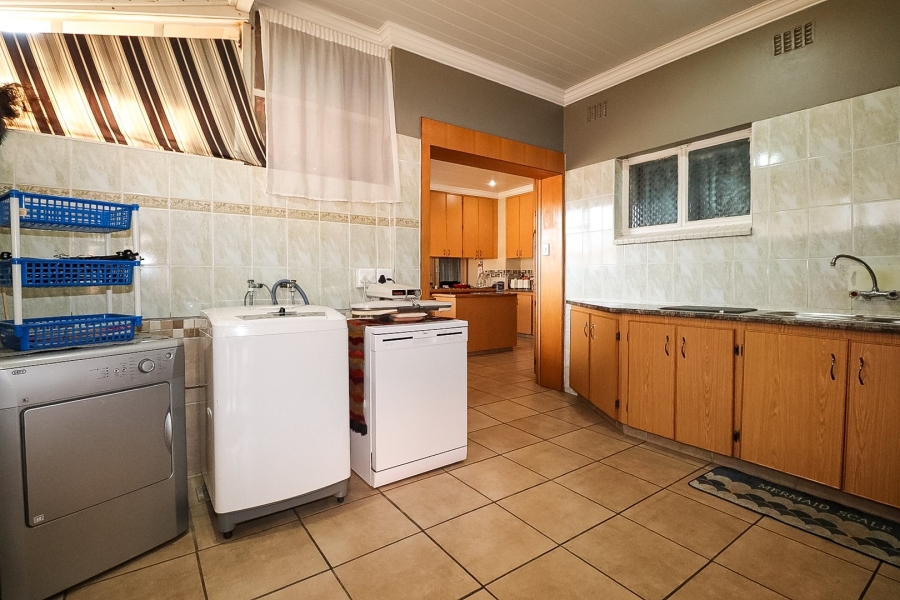 4 Bedroom Property for Sale in Declercqville North West